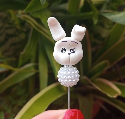 Kit 3 Enfeites de Chimarrão Cabeça Coelho Branco Pérola