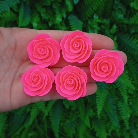 Kit 5 Mini Enfeites Rosas " Rosa "