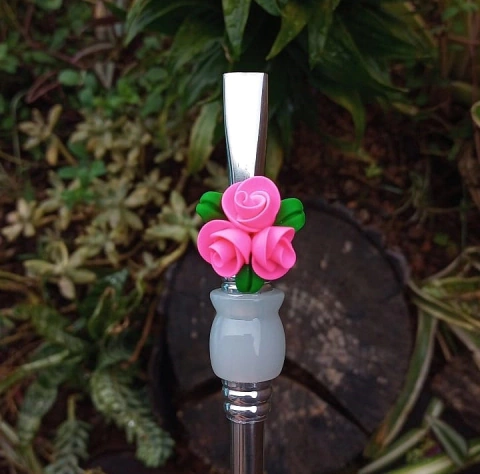 Kit 3 pingentes Biscuit para Bomba " Buque de Rosas " Rosa