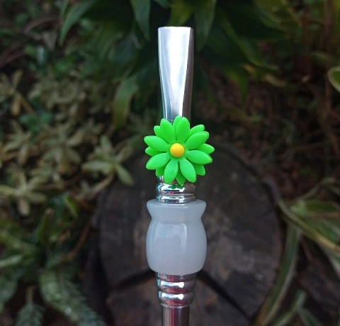 Kit 5 pingentes Biscuit para Bomba " Margarida " Verde Neon