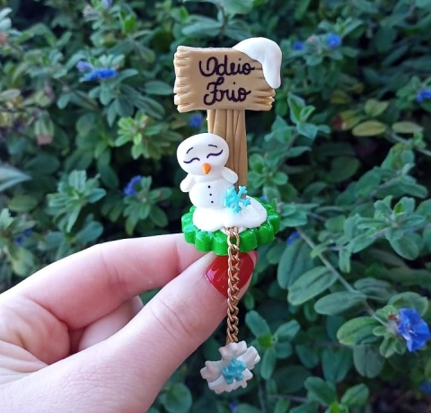 Enfeite de Chimarrão Placa Odeio Frio