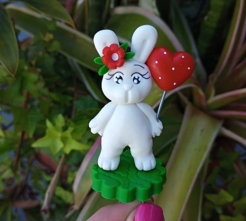 Enfeite de Chimarrão " Coelha Páscoa Balão Vermelho "