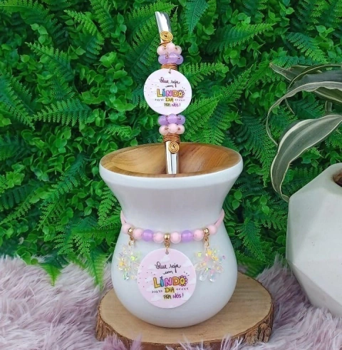 Kit Chimarrão 3 Peças Cuia + Bomba 33 + Pulseira 94 " Que seja um lindo dia pra nós "