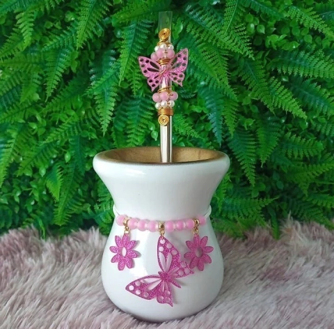 Kit Chimarrão 3 Peças Cuia + Bomba 53 + Pulseira 122 " Borboleta Rosa Glitter "