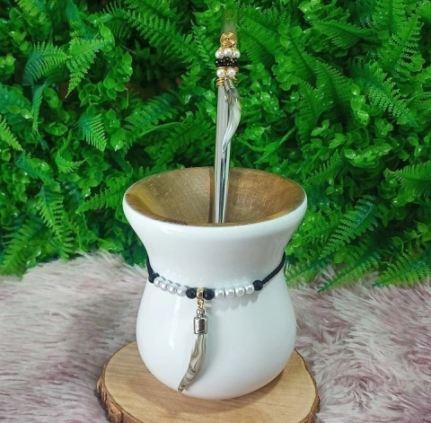 Kit Chimarrão 3 Peças Cuia + Bomba 117 + Pulseira 31 " DENTE OSSO "