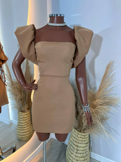 Vestido no alfaiataria
