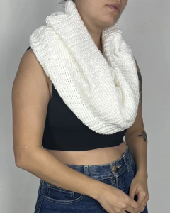 gola branca tricot - comprar online