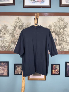 camiseta over clock - M