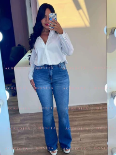 Camisa Branca Essencial