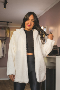 Casaco Longo Teddy OFF White - loja online