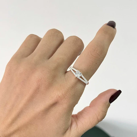 Anel Duplo Coração Cravejado