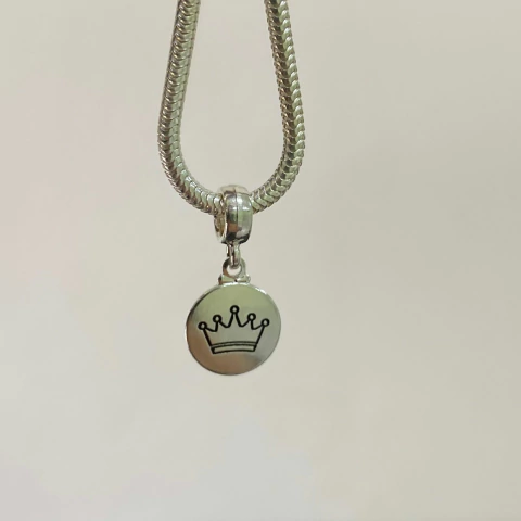 Berloque Coroa - comprar online