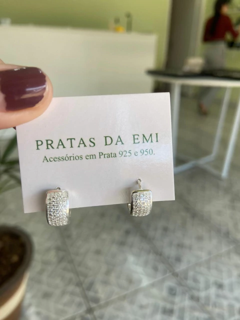 Brinco Argola Quinteto Cravejado - comprar online