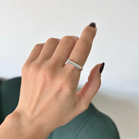 Anel Detalhe Formato Quadrado