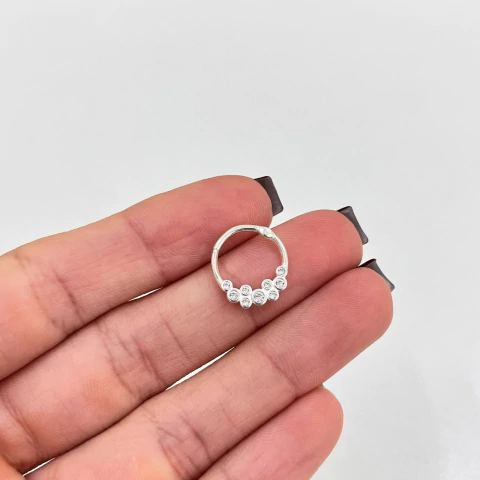 Piercing Daith Click Bolinha Zircônia