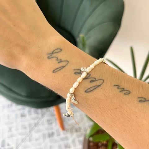 Pulseira Toda Pérola Coração e Zircônia - comprar online