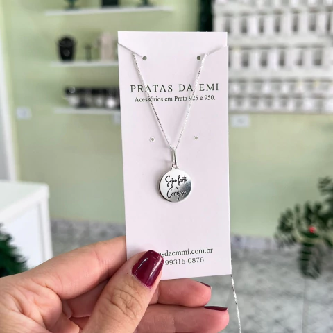 Gargantilha "Seja Forte e Corajosa - comprar online