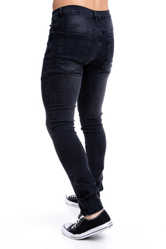 165G - Pantalón de Jean Elastizado color Negro Localizado - comprar online