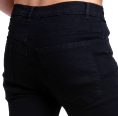 165N - Pantalón Negro de Jean Elastizado. - wintertex