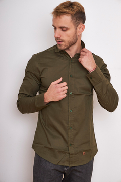 211 - Camisa lisa Semientallada - tienda online