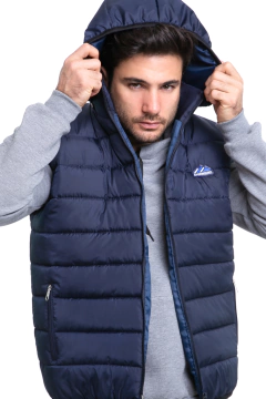 237E - Chaleco Talle Especial Matelase de Bastones con Capucha - tienda online