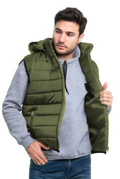 Imagen de 237E - Chaleco Talle Especial Matelase de Bastones con Capucha
