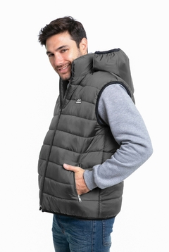 Imagen de 237 - Chaleco Matelase de Bastones con Capucha Desmontable