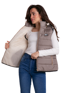 239E - Chaleco Talle Especial de Mujer Matelase de Bastones con Capucha - comprar online