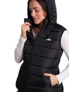 239E - Chaleco Talle Especial de Mujer Matelase de Bastones con Capucha - wintertex