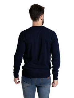 4400 - Sweater Importado de Acrílico Liso Cuello Redondo en internet