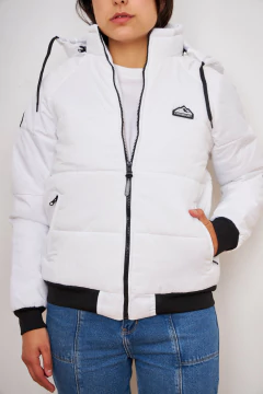 445 - Campera de Abrigo con Capucha - tienda online