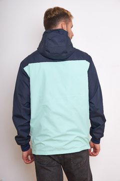 775E - Campera liviana Talle Especial combinada con capucha en internet