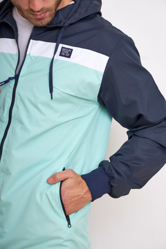 775 - Campera liviana, en siré opaco - comprar online