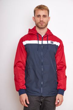 775 - Campera liviana, en siré opaco