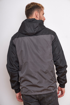 775E - Campera liviana Talle Especial combinada con capucha - comprar online
