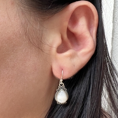 Brincos Celeborn (Pedra da Lua) - comprar online