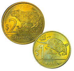 3024 - Duas moedas do Uruguai