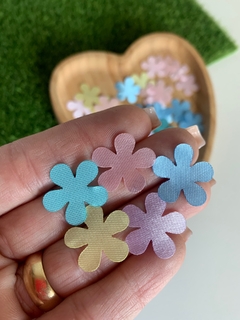 FLOR EM CETIM DUPLO (2CM) - 50 RECORTES - comprar online