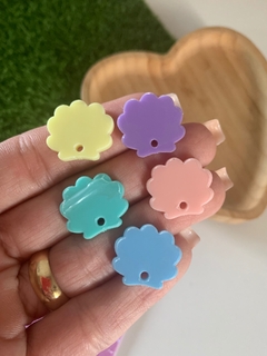 PINGENTE CONCHA CORES CANDY (2CM)- 5 UNIDADES