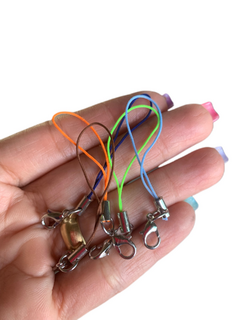CORDINHAS COM ARGOLAS E FECHO LAGOSTA (CORES SORTIDAS)- 5 UNIDADES