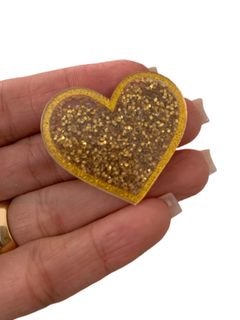 CORAÇÃO VAZADO COM GLITER DOURADO (4CM)- UNIDADE