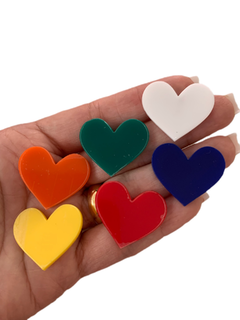 KIT CORAÇÃO CORES ESCOLARES (3CM)- 6 UNIDADES