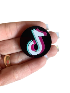 APLIQUE TIK TOK EM ACRÍLICO (3,5CM)- UNIDADE