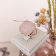 Quartzo Rosa Anel Banho Ouro 18k Pedra Quadrada (Ajustável) na internet