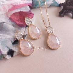 Quartzo Rosa Perolado Conjunto Colar e Brincos Banho Ouro 18k e Ródio Branco - loja online