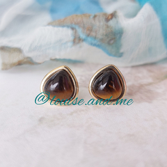 Olho de Tigre Brinco Gota Banho Ouro 18k