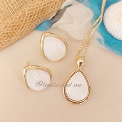 Madrepérola Conjunto Colar e Brinco Gota Banho Ouro 18k - comprar online