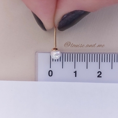 Imagem do Brinco Pérola Shell Extra Pequena 4mm Banho Ouro 18k