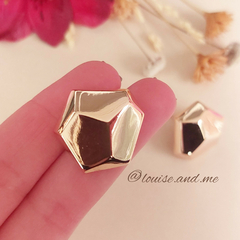 Imagem do Brinco Hexágono Banho Ouro 18k