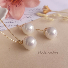 Conjunto Pérola Shell Branca Banho Ouro 18k